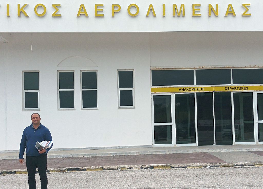 Γιάννης Πολυχρονάκος :  ‘’Καθυστερήσεις στα έργα αναβάθμισης των αεροδρομίων Πάρου και Νάξου και σιγή ιχθύος για το διαγωνισμό αξιοποίησης τους.’’ 